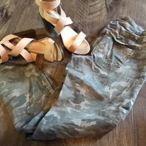 Maurice’s skinny Camo pants. Size Medium